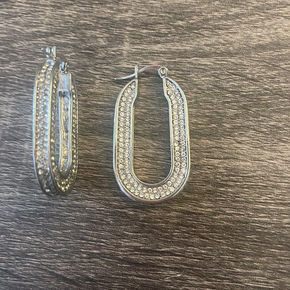 Earrings - Picture 2 of 2